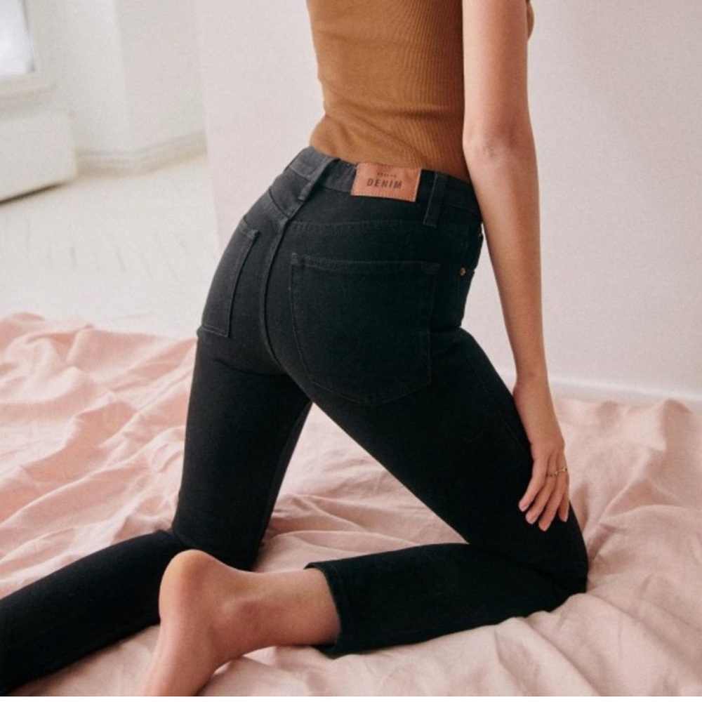 Sezane Skinny Jeans Size 25